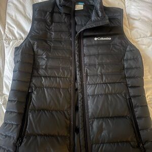 Columbia Charcoal Quilted Vest